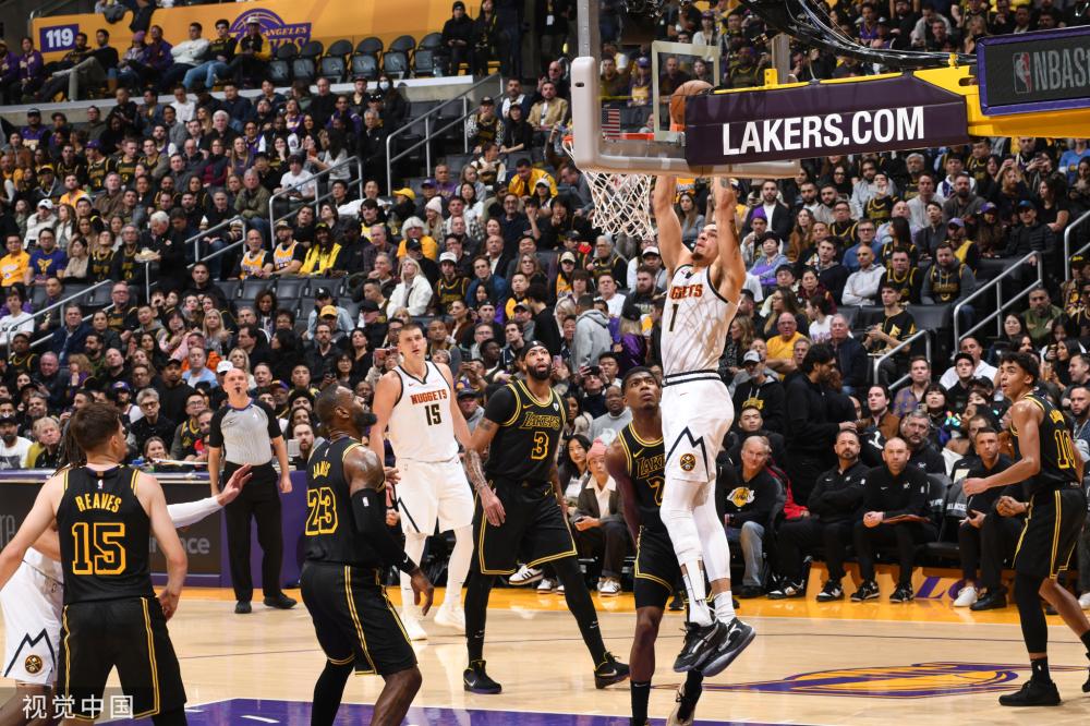 比赛中对抗 比赛中对抗